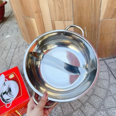 Chảo lẩu inox 2 ngăn 28cm chính hãng, chống gỉ, đa năng, tiện dụng - Giá 125k