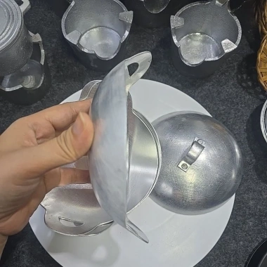 Chảo nhôm mini 14cm đa năng ốp la trứng, chiên cá, kho thịt - Giá ưu đãi 32.000₫ 4 Chảo nhôm mini 14cm đa năng ốp la trứng, chiên cá, kho thịt - Giá ưu đãi 32.000₫ 4