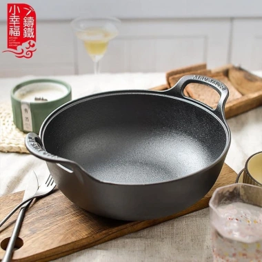 Chảo Nồi Gang Sâu Lòng Đúc Nguyên Khối 20-25cm, Tặng Vung Gỗ, Giá Ưu Đãi 95.800 VND 4 Chảo Nồi Gang Sâu Lòng Đúc Nguyên Khối 20-25cm, Tặng Vung Gỗ, Giá Ưu Đãi 95.800 VND 4