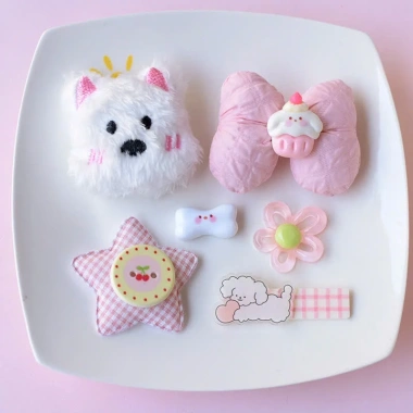 Charm Gắn Dép Sticker Mini Cute Nhiều Mẫu Ngẫu Nhiên Phụ Kiện Trang Trí Giá 25.000 VNĐ 8 Charm Gắn Dép Sticker Mini Cute Nhiều Mẫu Ngẫu Nhiên Phụ Kiện Trang Trí Giá 25.000 VNĐ 8