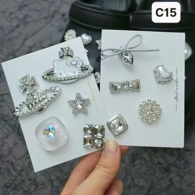 Charm Gắn Dép Sticker Mini Cute Nhiều Mẫu Ngẫu Nhiên Phụ Kiện Trang Trí Giá 25.000 VNĐ 18 Charm Gắn Dép Sticker Mini Cute Nhiều Mẫu Ngẫu Nhiên Phụ Kiện Trang Trí Giá 25.000 VNĐ 18