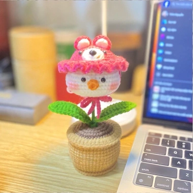 Chậu Hoa Len Mini Để Bàn - Quà Tặng Handmade Sinh Nhật 8/3 20/10 Giá 65k 4 Chậu Hoa Len Mini Để Bàn - Quà Tặng Handmade Sinh Nhật 8/3 20/10 Giá 65k 4