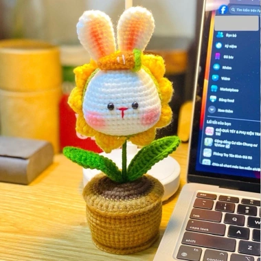 Chậu Hoa Len Mini Để Bàn - Quà Tặng Handmade Sinh Nhật 8/3 20/10 Giá 65k