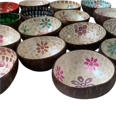 Chén Dừa Khảm Trái Đựng Bánh Kẹo, Hạt Dưa - Quà Tặng & Decor Nail, Giá chỉ 37.240₫ 3