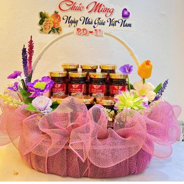 Chỉ Hỏa Tốc Nội Thành Hà Nội - Quà Tặng Yến Sào Hoàng Việt Thiết Kế Theo Yêu Cầu Sinh Nhật Mừng Thọ Giá 399.000 6