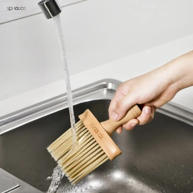 Chổi quét bụi PP mềm mại, tay cầm gỗ - vệ sinh bàn phím, màn hình, bảng mạch, nội thất xe hơi - Giá chỉ 26.000₫ 3 Chổi quét bụi PP mềm mại, tay cầm gỗ - vệ sinh bàn phím, màn hình, bảng mạch, nội thất xe hơi - Giá chỉ 26.000₫ 3