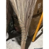 Chổi Quét Sân Vườn Xương Dừa Trắng Cứng Cáp Dẻo Quét Nước Giá 25.000đ Giảm từ 32.500đ 2