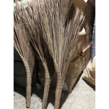 Chổi Quét Sân Vườn Xương Dừa Trắng Cứng Cáp Dẻo Quét Nước Giá 25.000đ Giảm từ 32.500đ 8