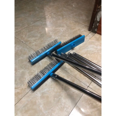 Chổi Sắt Chà Rêu Cán Dài 120cm, Kích Thước 20-30cm, Sợi Xoắn Inox - Vệ Sinh Sân Vườn, Giá Ưu Đãi 129.000 VND 8 Chổi Sắt Chà Rêu Cán Dài 120cm, Kích Thước 20-30cm, Sợi Xoắn Inox - Vệ Sinh Sân Vườn, Giá Ưu Đãi 129.000 VND 8