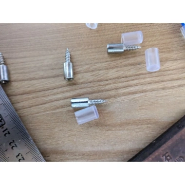 Chốt Đợt Kệ Đỡ Tầng Tủ - Giá 12.000₫, Lắp Đặt Dễ Dàng, Chắc Chắn Cho Bếp