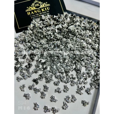Chram Gắn Móng Cao Cấp 2 - Độ Bền Cao, Đẹp Tự Nhiên, Giá Chỉ 14.000 VND