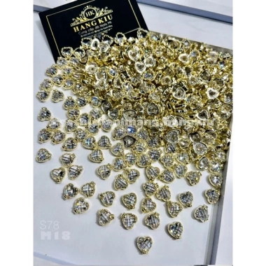 Chram Gắn Móng Cao Cấp 2 - Độ Bền Cao, Đẹp Tự Nhiên, Giá Chỉ 14.000 VND