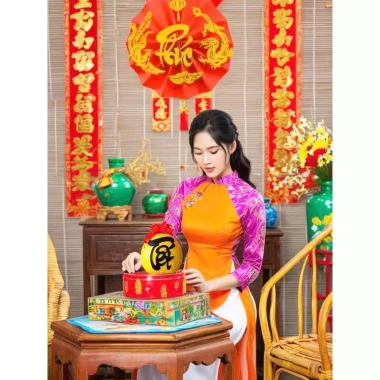 Chữ thư pháp 10cm dán dưa dừa bưởi Tết - Kim tuyến vàng đỏ đen, 5 chữ chỉ 21.000₫ 2