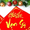 Chữ thư pháp câu đối Tết kim tuyến cành đào vàng vải nỉ nhung đỏ 20x20cm keo sẵn giá 29.000₫ 2