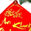Chữ thư pháp câu đối Tết kim tuyến cành đào vàng vải nỉ nhung đỏ 20x20cm keo sẵn giá 29.000₫ 5