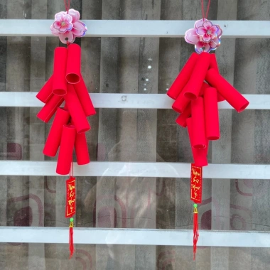 Chùm Pháo Giấy Mô Hình PG10 Hoa Mai Đào 40cm Trang Trí Tết Giá 27.000 VNĐ 3 Chùm Pháo Giấy Mô Hình PG10 Hoa Mai Đào 40cm Trang Trí Tết Giá 27.000 VNĐ 3