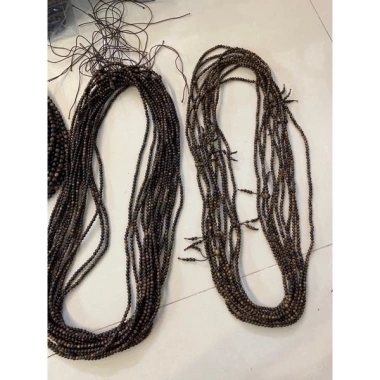Chuỗi Trầm Hương 108 Hạt - Vòng Gỗ Phong Thuỷ Nam Nữ, Tự Nhiên, 460.000₫ 4 Chuỗi Trầm Hương 108 Hạt - Vòng Gỗ Phong Thuỷ Nam Nữ, Tự Nhiên, 460.000₫ 4