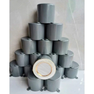 Chụp đèn âm trần 90/110, Bịt chụp đèn phi 90/110 giá sỉ 4.800 VND giá gốc 5.856 VND