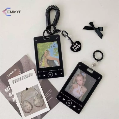 CMinYP Máy nghe nhạc sáng tạo kèm Giá đỡ thẻ Photocard, Hộp bảo vệ ID, Màn hình thần tượng, Túi móc khóa và Mặt dây chuyền – Giá chỉ 43.740đ