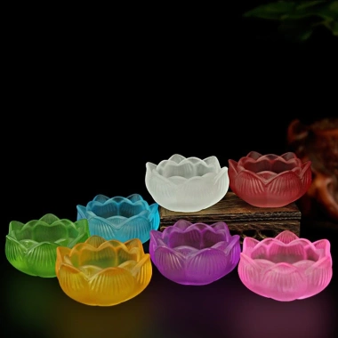 Cốc đựng nến hoa sen lưu ly miệng tròn - Đặt nến Phật giáo, giảm còn 35.000đ 4 Cốc đựng nến hoa sen lưu ly miệng tròn - Đặt nến Phật giáo, giảm còn 35.000đ 4