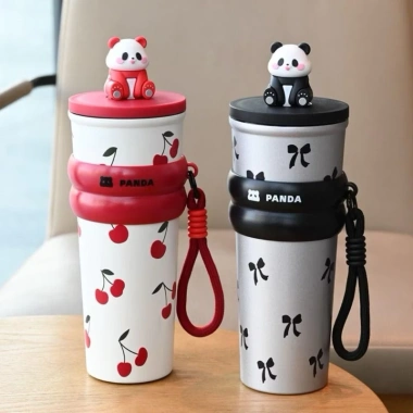 Cốc giữ nhiệt 700ml hình gấu trúc, nút bít, kèm móc khóa & túi đựng ly