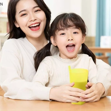 Cốc Sip & Rơm NS cho Trẻ Sơ Sinh - Bình Nước Nhựa An Toàn, Dễ Dùng, Giá 43.308₫