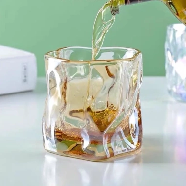 Cốc thủy tinh decor xoắn sáng tạo - ly whisky cao cấp, giá 15.000đ