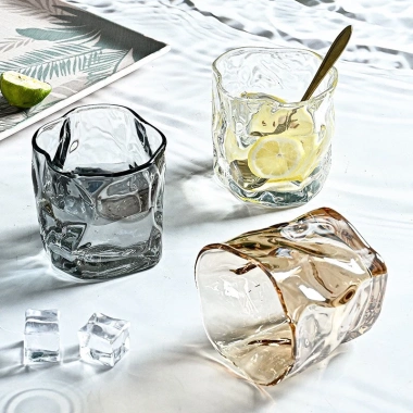 Cốc thủy tinh decor xoắn sáng tạo - ly whisky cao cấp, giá 15.000đ