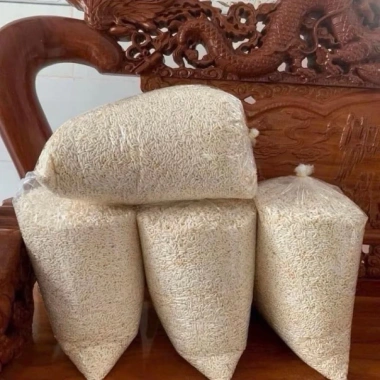 Cốm gạo nổ nguyên chất 1kg - hạt to mềm thơm ngon, ăn vặt giá ưu đãi 85.000 VND 3