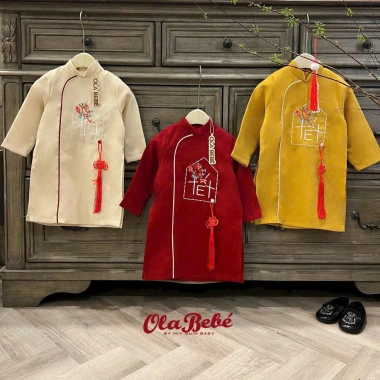 Cốm ơi Set áo dài Tết Gờ tô thêu chữ, kèm cúc tua rua - Giá ưu đãi 200.450₫