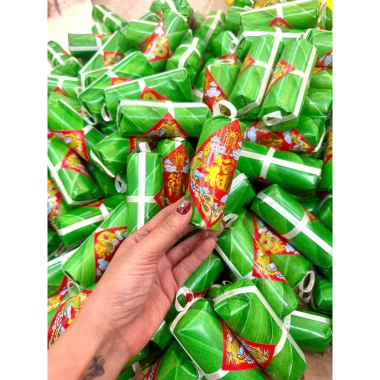 Combo 10 bánh chưng & bánh tét xanh cổ truyền - Trang trí xuân, chỉ 15.000₫