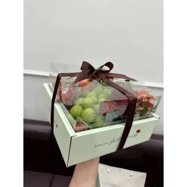Combo 10 bộ Khay và Túi Giấy Vuông Nắp Mica Trong Suốt - Hộp Đựng Hoa Quả, Trái Cây 27x27cm Giá 280,000₫