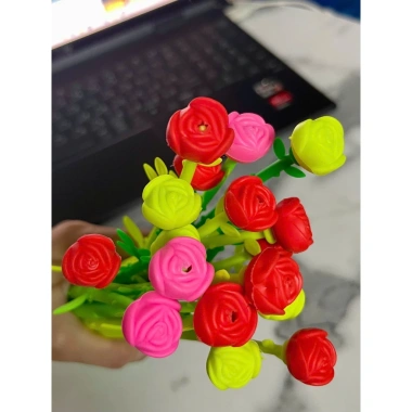 Combo 10 Bút nước mực gel đen cute viết đẹp hình bông hoa cho bé NATO BB31 chỉ 35.000₫ 3
