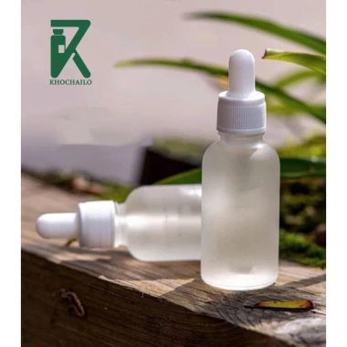 Combo 10 chai chai thủy tinh tinh dầu serum mờ khoen trắng sọc to bóp trắng 5-100ml - Giá chỉ 61.000đ 4 Combo 10 chai chai thủy tinh tinh dầu serum mờ khoen trắng sọc to bóp trắng 5-100ml - Giá chỉ 61.000đ 4