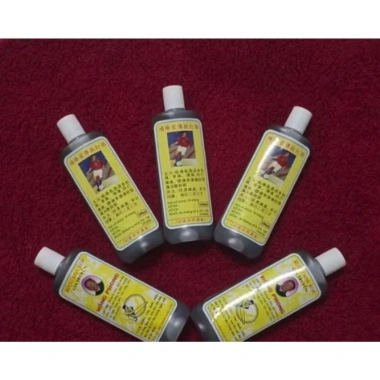 Combo 10 chai Dầu Xoa Bóp Gia Truyền Hồng Phong - Giảm Đau Xương Khớp, Côn Trùng Cắn, Bông Gân - Giá Ưu Đãi 228.000₫