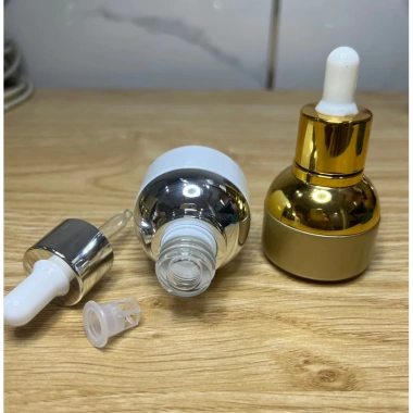 Combo 10 chai serum 20ml Vàng Bạc Dưỡng da sáng mịn, giảm nếp nhăn, chỉ 150.000 3 Combo 10 chai serum 20ml Vàng Bạc Dưỡng da sáng mịn, giảm nếp nhăn, chỉ 150.000 3