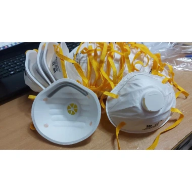 Combo 10 chiếc khâu trang 3M 8.210 phòng độc, hút bụi mịn - Giá chỉ 150.000₫