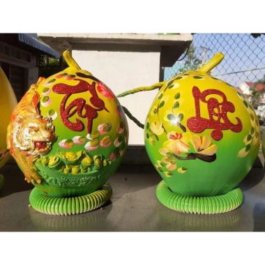 Combo 10 chữ xốp nhũ kim tuyến 10cm dán dưa dừa keo dán mặt sau - Trang trí Tết 32.000₫