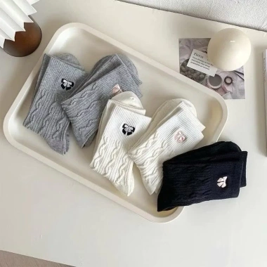 Combo 10 Đôi Tất Nữ Hoạ Tiết Nơ Vặn Thừng - Cao Cổ Giá Siêu Ưu Đãi 91k