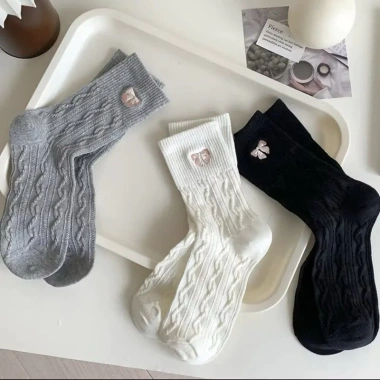 Combo 10 Đôi Tất Nữ Hoạ Tiết Nơ Vặn Thừng - Cao Cổ Giá Siêu Ưu Đãi 91k