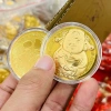 Combo 10 Đồng Xu Lá Vàng Ông Thần Tài Thỏi Vàng Vệ Thần Tài, Quà Lì Xì Tết, Túi Lộc Giá Sỉ 89.000₫ 4