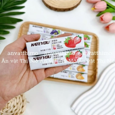 Combo 10 Kẹo Sữa Chua Hoa Quả Kate You - Kẹo Mềm Trái Cây 17g Giá 27.000₫ 3 Combo 10 Kẹo Sữa Chua Hoa Quả Kate You - Kẹo Mềm Trái Cây 17g Giá 27.000₫ 3