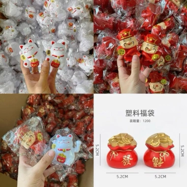 Combo 10 Mèo Thần Tài và Ông Thần Tài, Hũ Tài Lộc Trang Trí Tết - Phụ Kiện Derco Giá Ưu Đãi