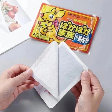 Combo 10 Miếng Dán Nóng Giữ Nhiệt Chân Sưởi ấm Đau Bụng Kinh Đèn Đỏ Giá 18.000₫ 3 Combo 10 Miếng Dán Nóng Giữ Nhiệt Chân Sưởi ấm Đau Bụng Kinh Đèn Đỏ Giá 18.000₫ 3