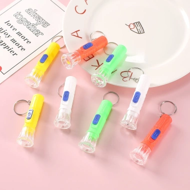 Combo 10 Móc Khóa Đèn Pin Mini, Chiếu Sáng và Đồ Chơi Cho Bé, Giá 17.500₫ 5