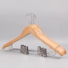 Combo 10 Móc Treo Quần Áo Gỗ Tam Giác Có Kẹp - Giá ưu đãi 140.000 VNĐ 7