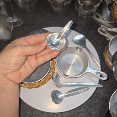 Combo 10 món nhôm mini nấu ăn T001 - Bộ 10 dụng cụ chịu nhiệt, giá ưu đãi 179.000 VND