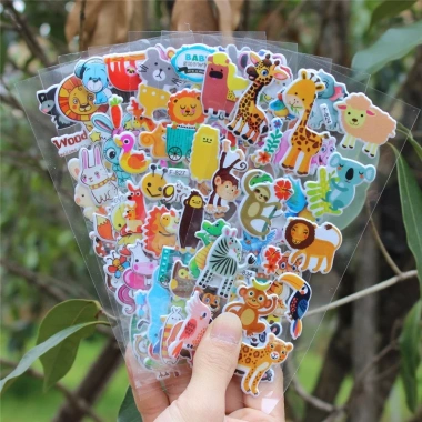 Combo 10 sticker Noel 3D nổi chống nước – siêu nhân ô tô chữ cho bé trai 24.000₫ 10