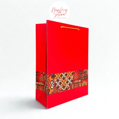 Combo 10 túi giấy đựng quà Tết thổ cẩm cứng dày 300gsm VIP iovry quai dù 195k 6 Combo 10 túi giấy đựng quà Tết thổ cẩm cứng dày 300gsm VIP iovry quai dù 195k 6