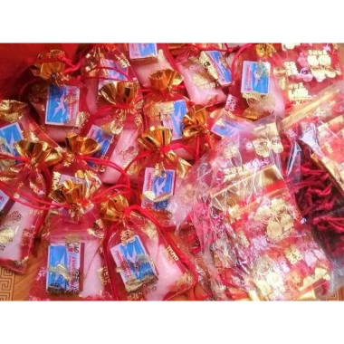 Combo 10 túi muối Lộc đóng sẵn sàng về - May mắn Tết, giảm còn 35.000đ